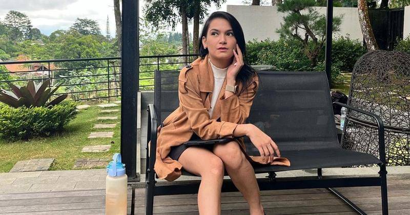 Instagram.com/kia.poetri